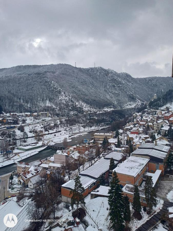 Apartmán Stan Na Dan Im Užice Exteriér fotografie