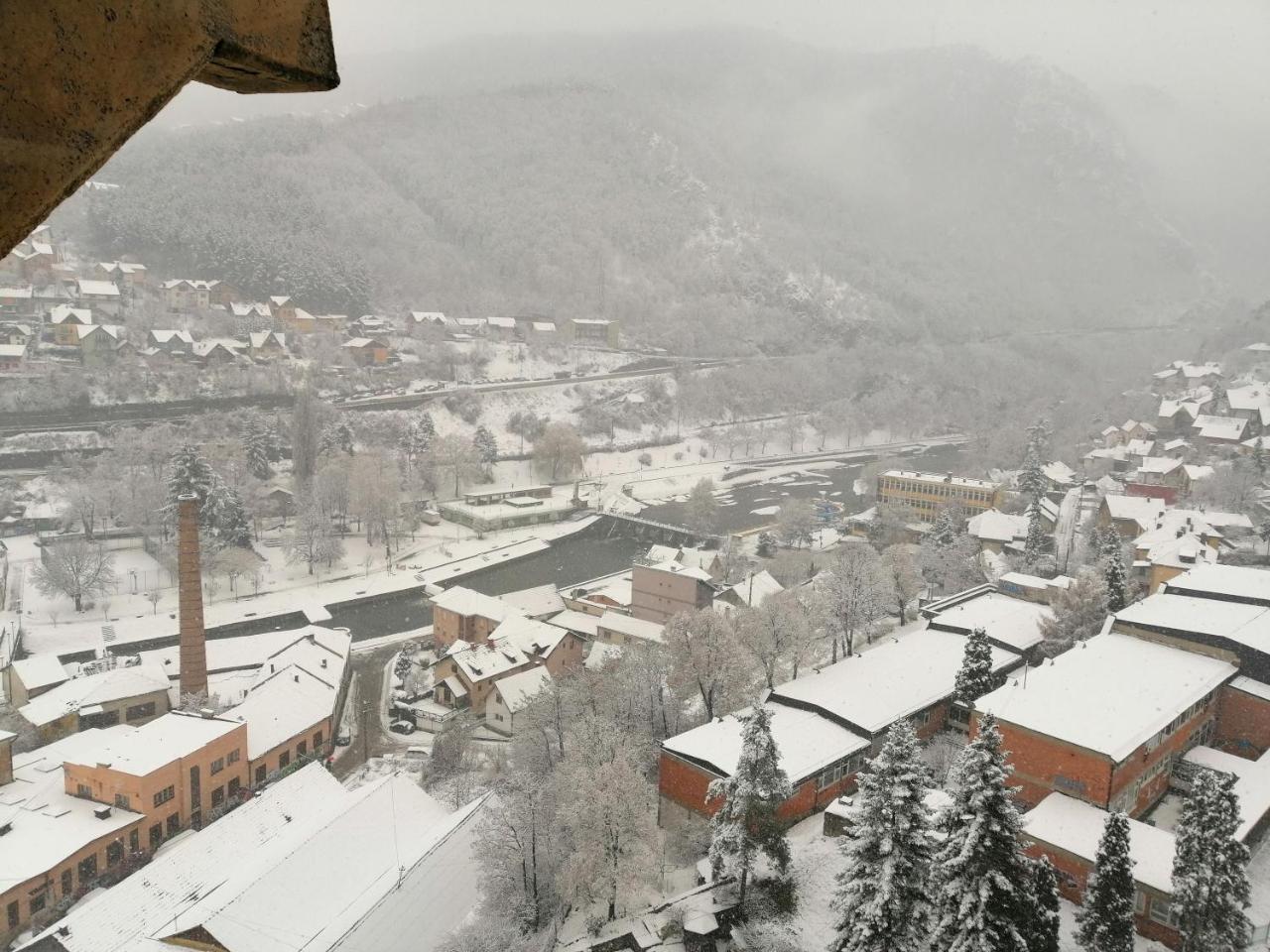 Apartmán Stan Na Dan Im Užice Exteriér fotografie